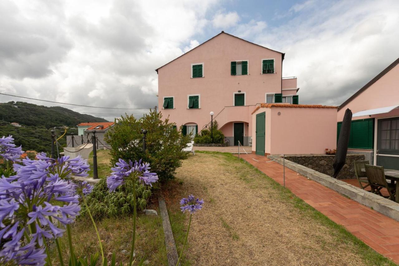 צ'לה ליגורה Villa Zafferano Suites מראה חיצוני תמונה
