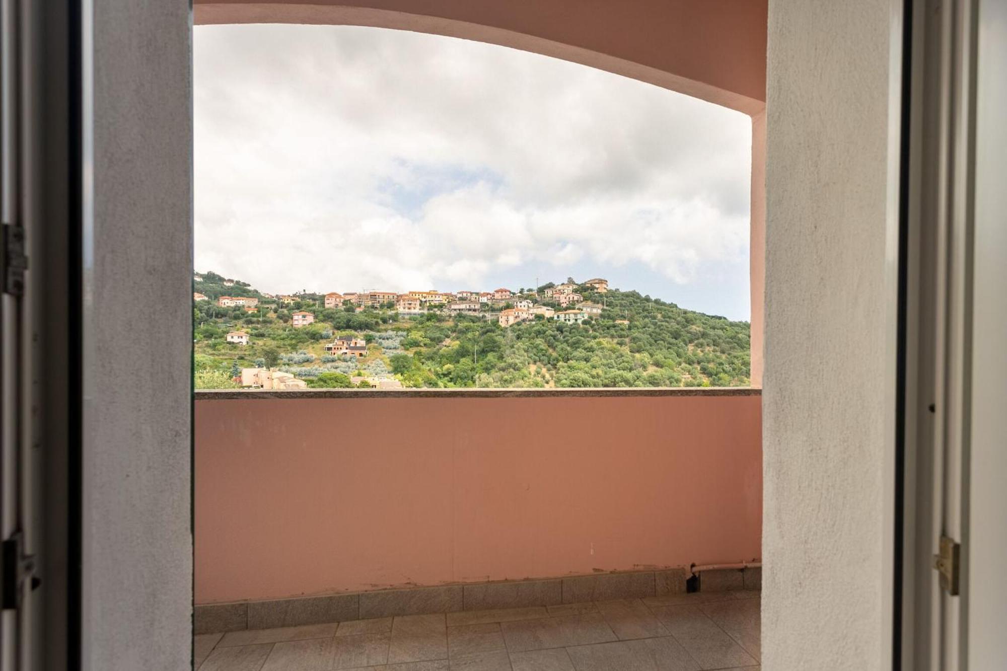 צ'לה ליגורה Villa Zafferano Suites מראה חיצוני תמונה