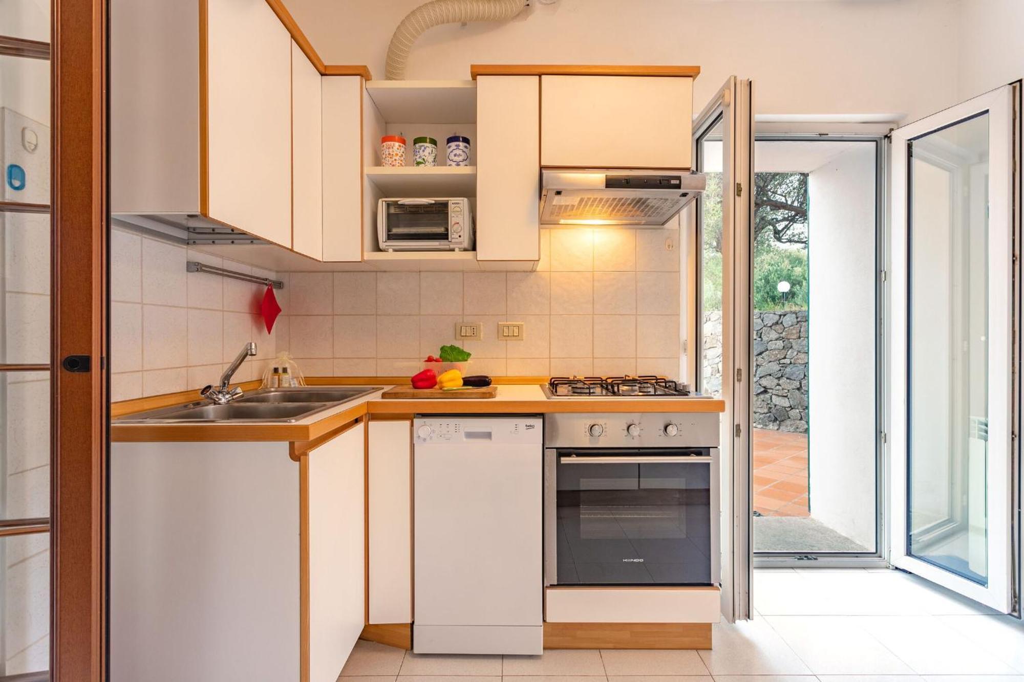 צ'לה ליגורה Villa Zafferano Suites מראה חיצוני תמונה