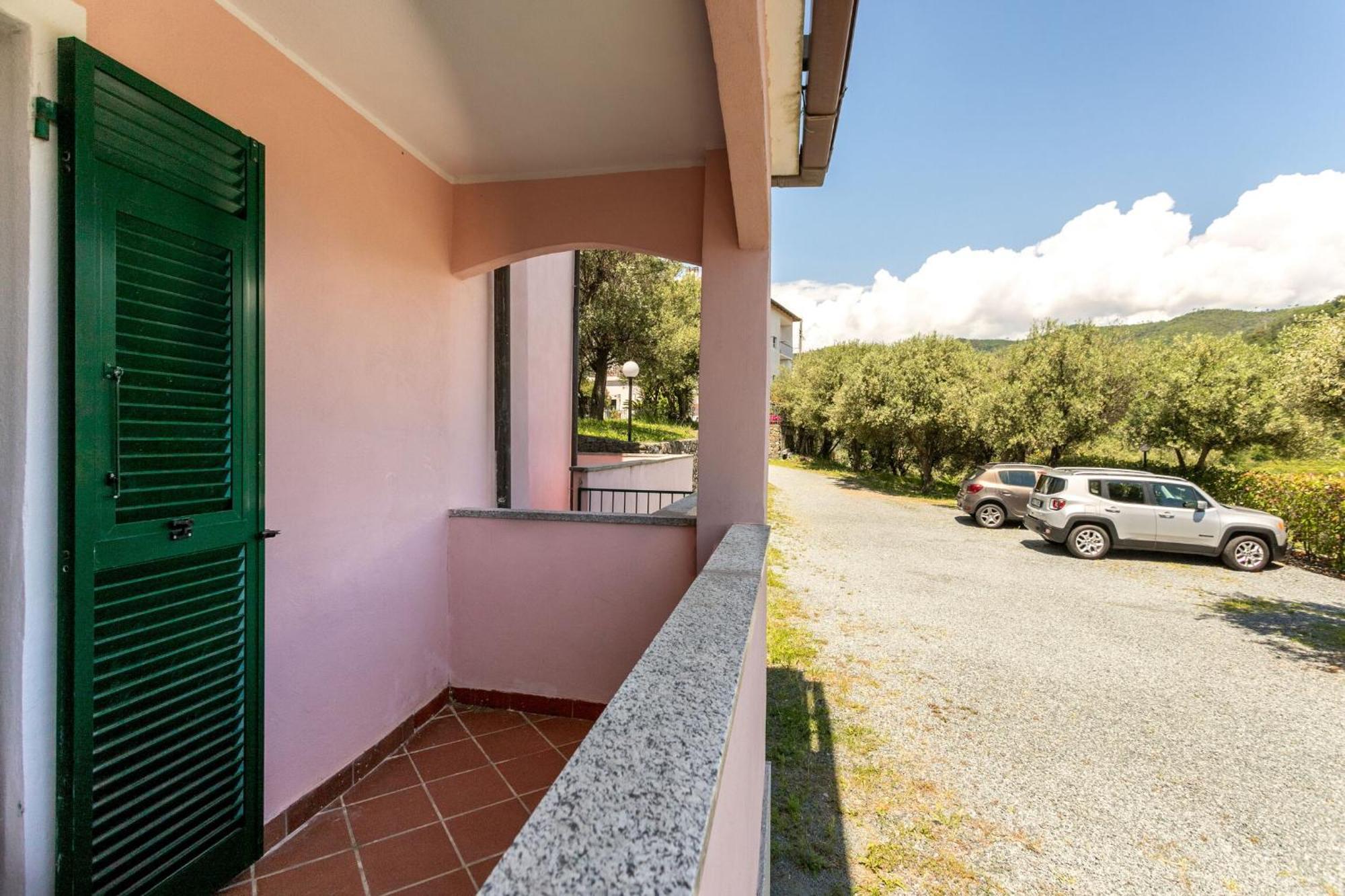 צ'לה ליגורה Villa Zafferano Suites מראה חיצוני תמונה