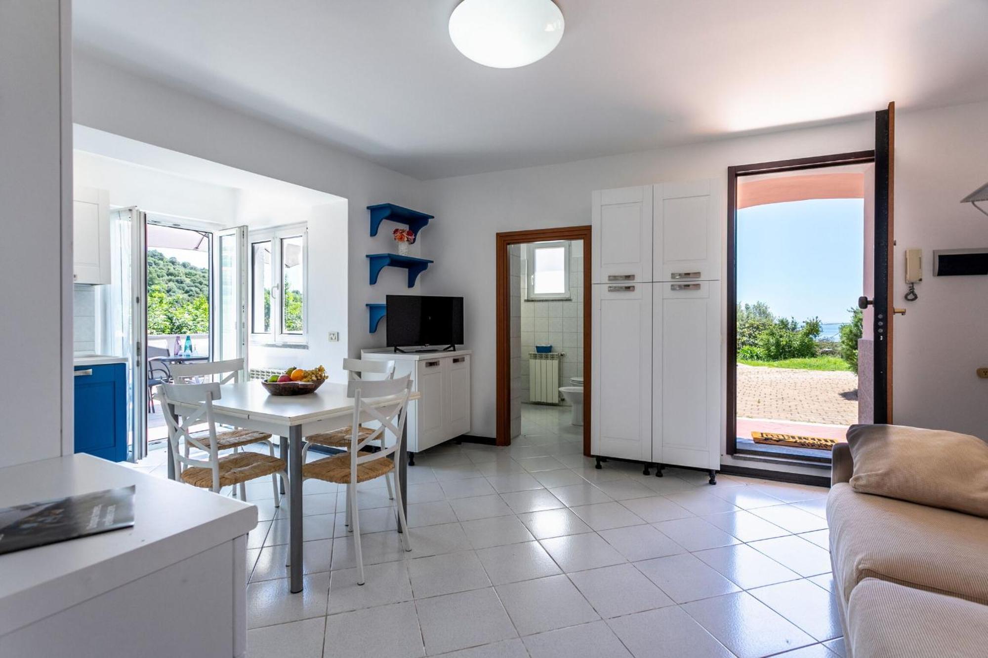 צ'לה ליגורה Villa Zafferano Suites מראה חיצוני תמונה